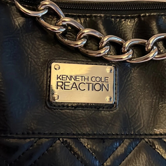 Kenneth Cole Reaction Black Quilted Shoulder Bag - Picture 2 of 10